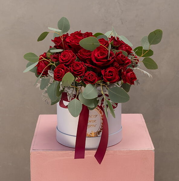 Love in a Box: Red Mini Roses and Roses