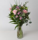 The Sweet Gesture: Pink Roses & Seasonal Flowers